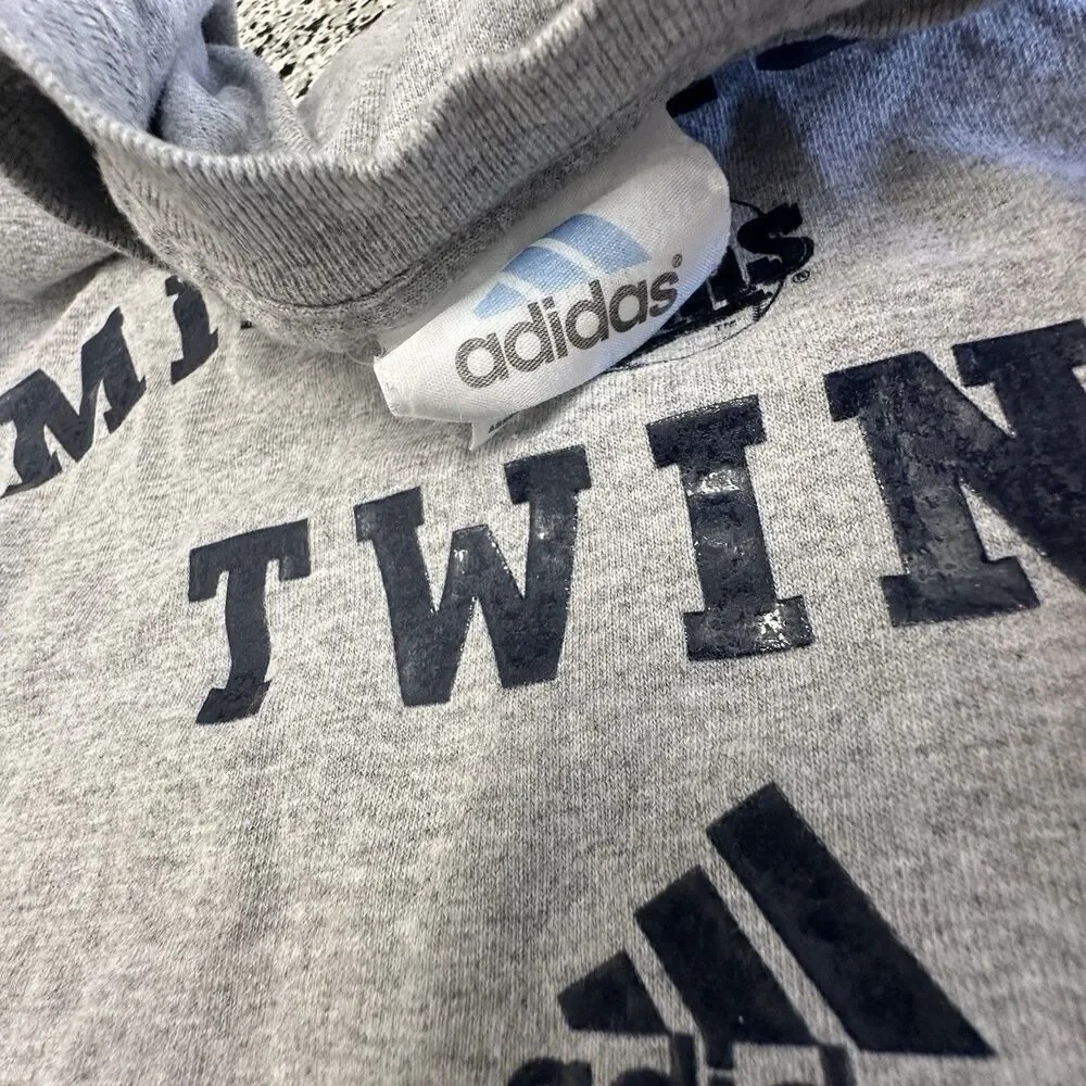 Vintage Adidas Minnesota Twins T-Shirt Mens Large Gray 2002 00's Y2K Baseball